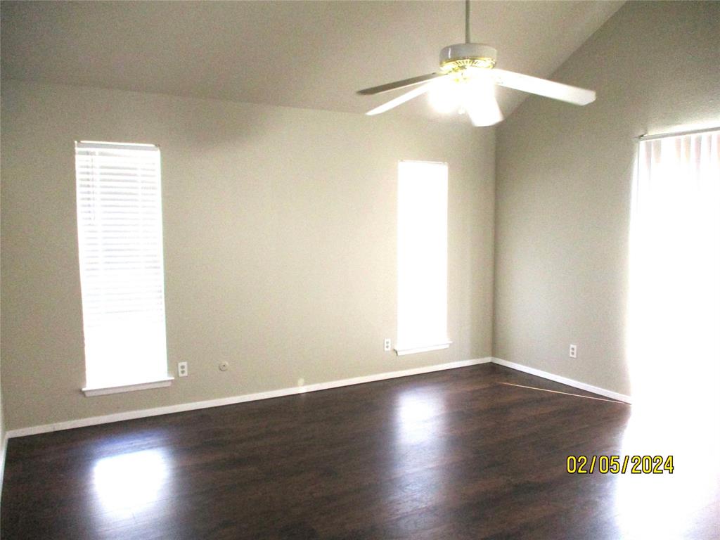 Wilshire Village Square Add - Residential Lease