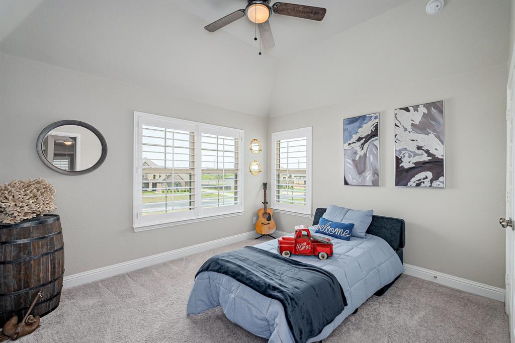 121 Majors - Residential