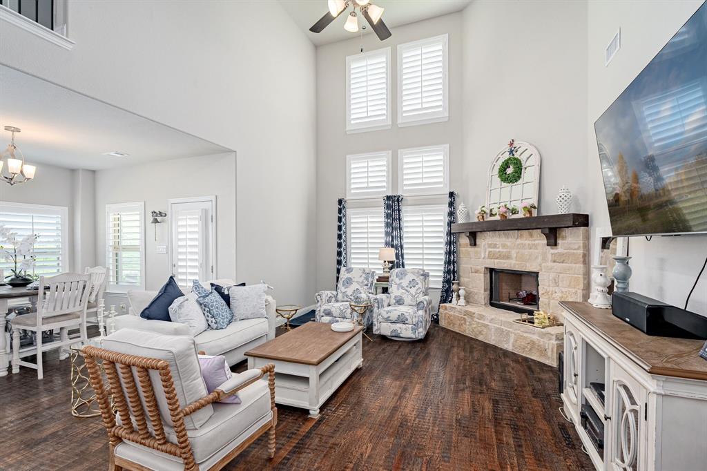 121 Majors - Residential