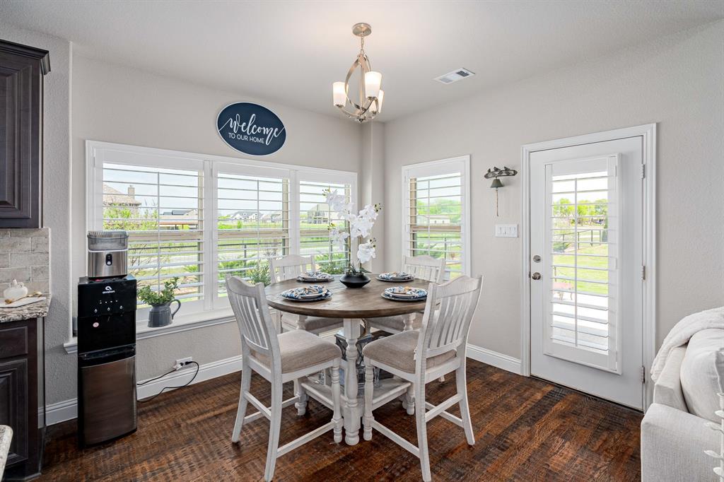 121 Majors - Residential