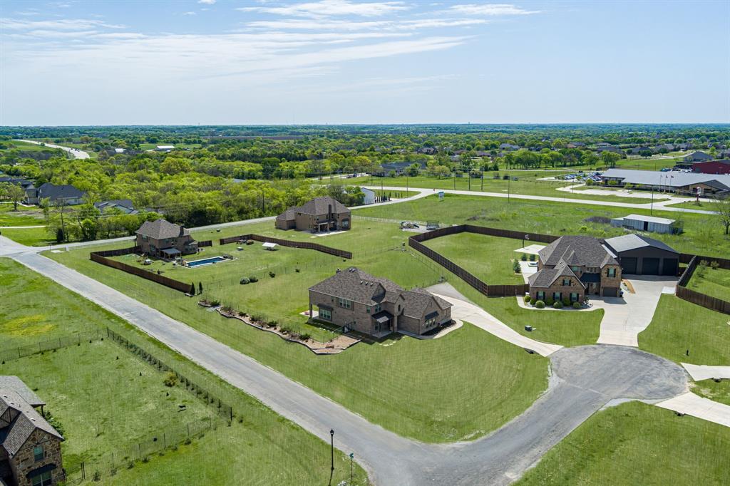 121 Majors - Residential