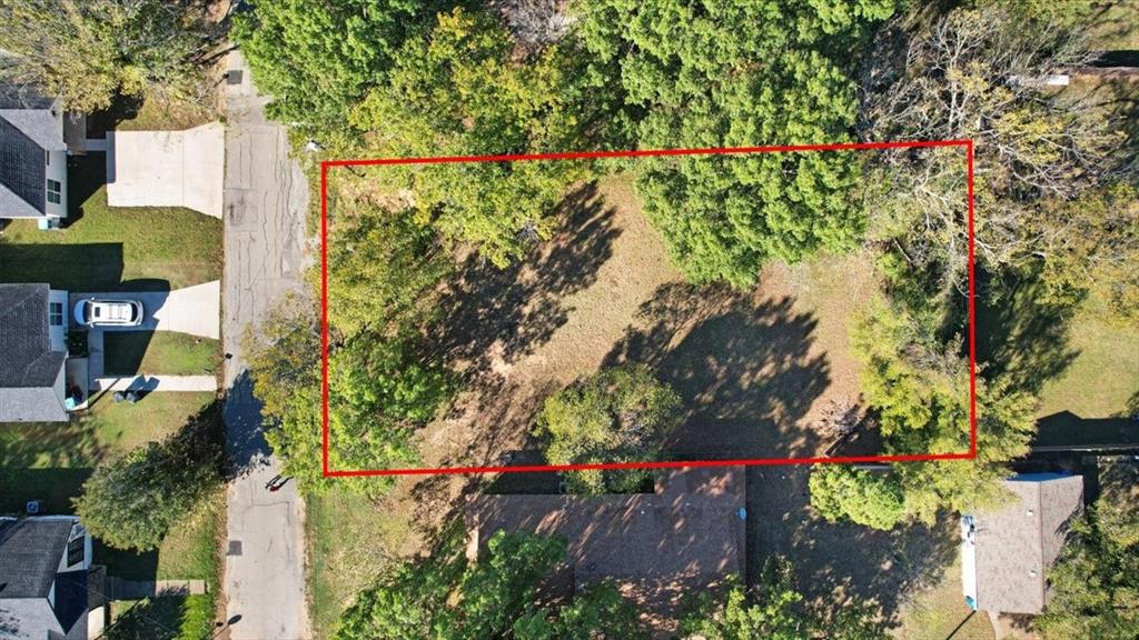 Great investment opportunity in an already developed neighborhood.  Easy access to utilities.
Discover the perfect opportunity to build your dream home or investment property on this spacious lot located at 603 W Star Street in Denison, Texas. Nestled in a quiet, established neighborhood, this property offers the ideal blend of small-town charm and modern convenience.  With easy access to HWY 75, downtown Denison, local schools, parks, dining, and shopping, this lot provides both comfort and convenience for future homeowners. You’ll enjoy a quick commute to Sherman, Lake Texoma, and the surrounding areas and Oklahoma is just around the corner too. The property features level terrain, mature surroundings, and public utilities available nearby, making it an excellent site for new construction. Whether you're a builder, investor, or homeowner ready to bring your vision to life, this lot delivers outstanding potential.  Don’t miss your chance to own a great piece of land in a rapidly growing area of North Texas!