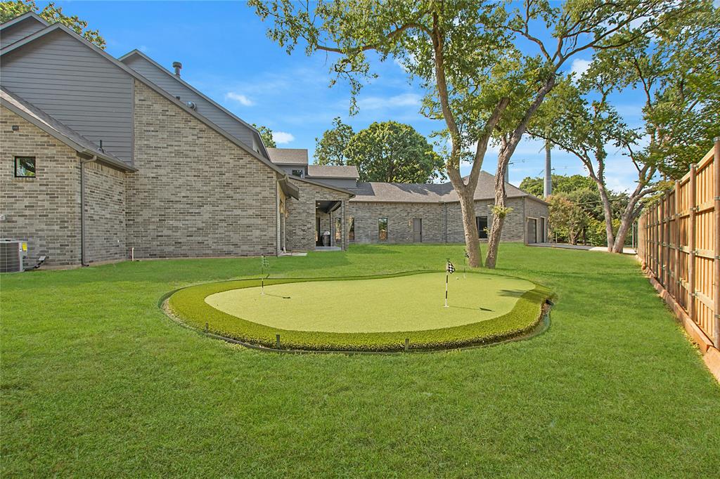 ROYAL CREST - Residential