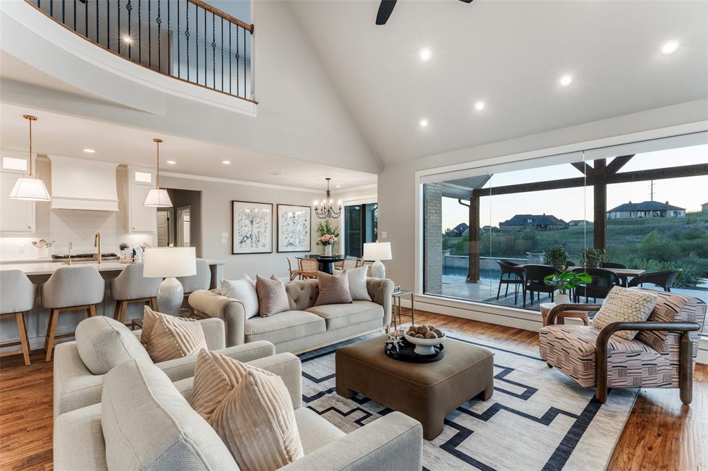 Bella Flora - Residential