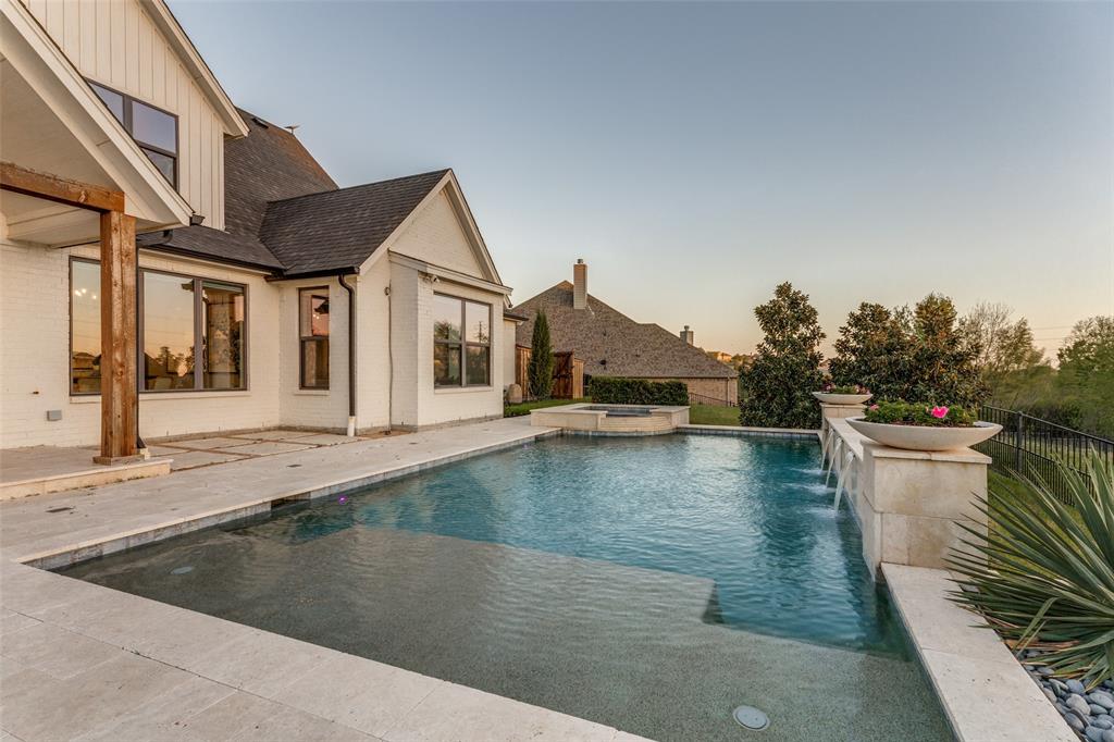 Bella Flora - Residential
