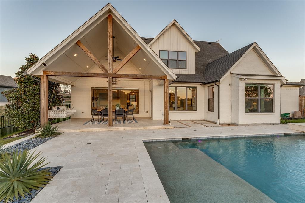 Bella Flora - Residential