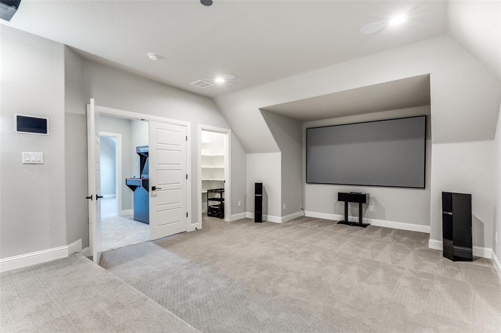 Bella Flora - Residential