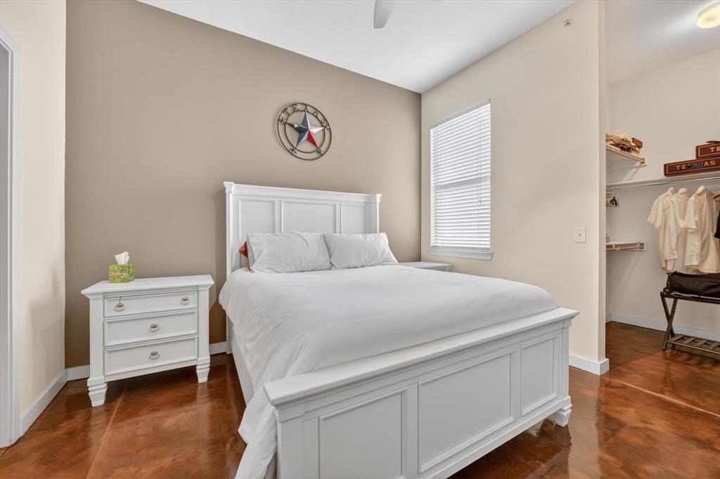 Texas & Pacific Lofts Condo - Residential