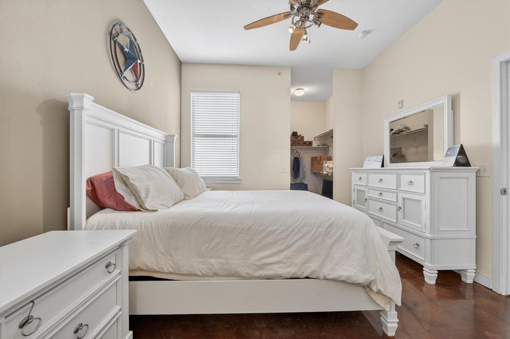 Texas & Pacific Lofts Condo - Residential
