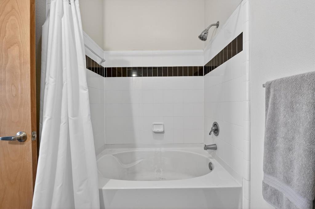 Texas & Pacific Lofts Condo - Residential