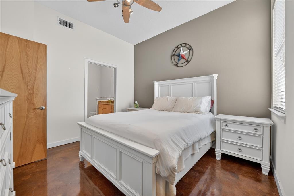 Texas & Pacific Lofts Condo - Residential
