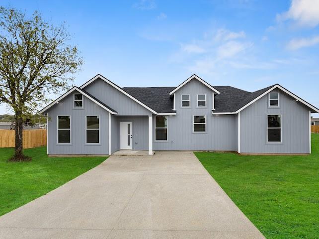 Preferred Lender incentives available.This beautifully constructed home features 3 spacious bedrooms and 2 full baths across 1,550 square feet of modern living space. Thoughtfully designed for comfort and style, this home offers an open layout with quality finishes throughout.
Located just minutes from scenic Lake Bridgeport and only a 45-minute drive to Fort Worth, you’ll enjoy the perfect blend of peaceful small-town living and convenient city access. Don’t miss your chance to make this stunning new home yours, schedule a private showing today!