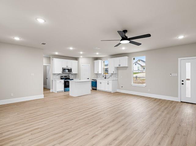 Runaway Bay Unit 5 - Residential