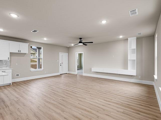 Runaway Bay Unit 5 - Residential