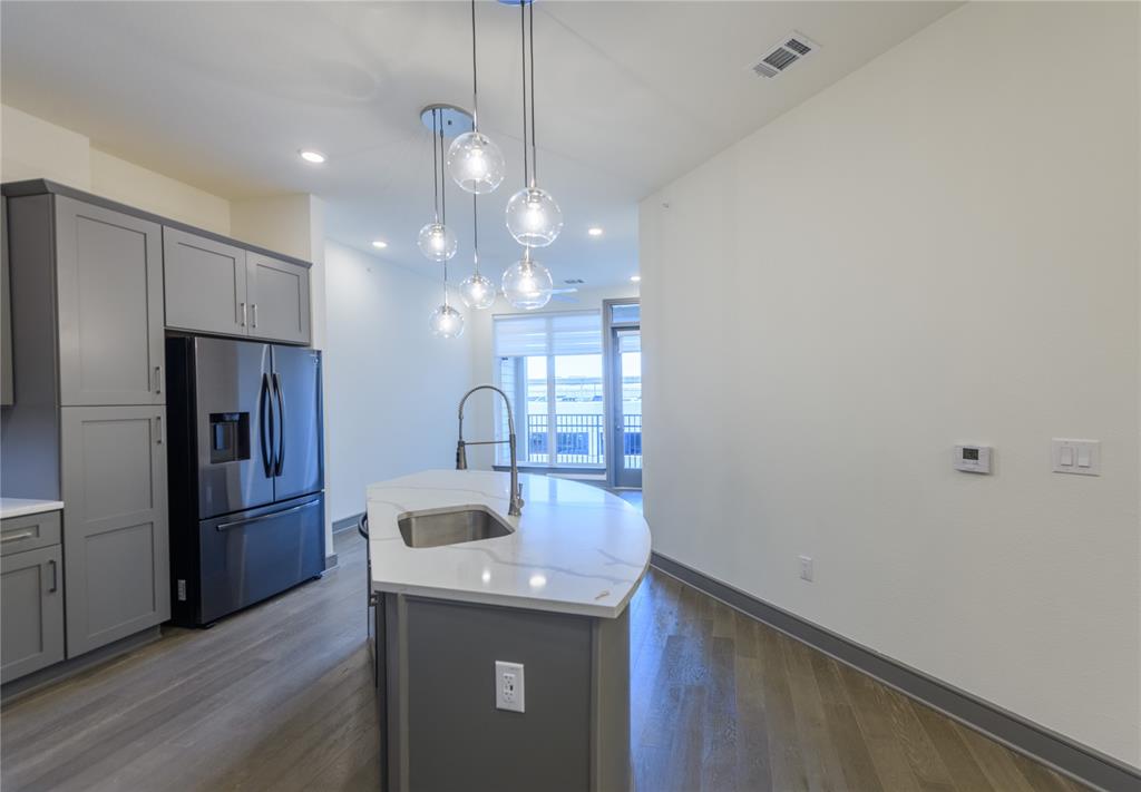 View Residential Condo - Residential