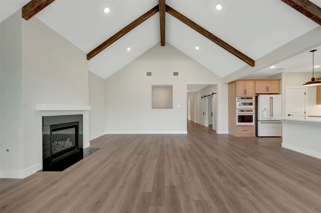 Elevon - Residential