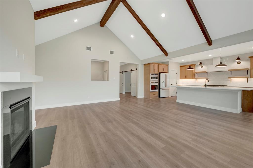 Elevon - Residential