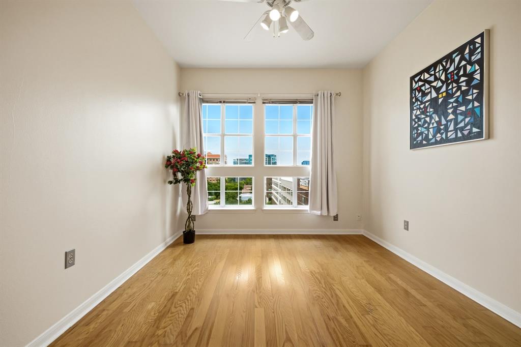 Renaissance On Turtle Creek Condo - Residential