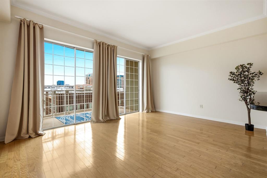 Renaissance On Turtle Creek Condo - Residential