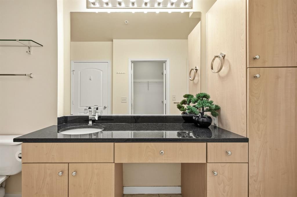 Renaissance On Turtle Creek Condo - Residential