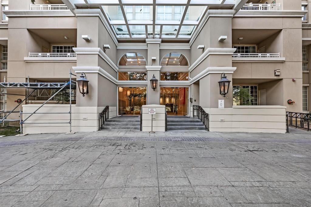 Renaissance On Turtle Creek Condo - Residential
