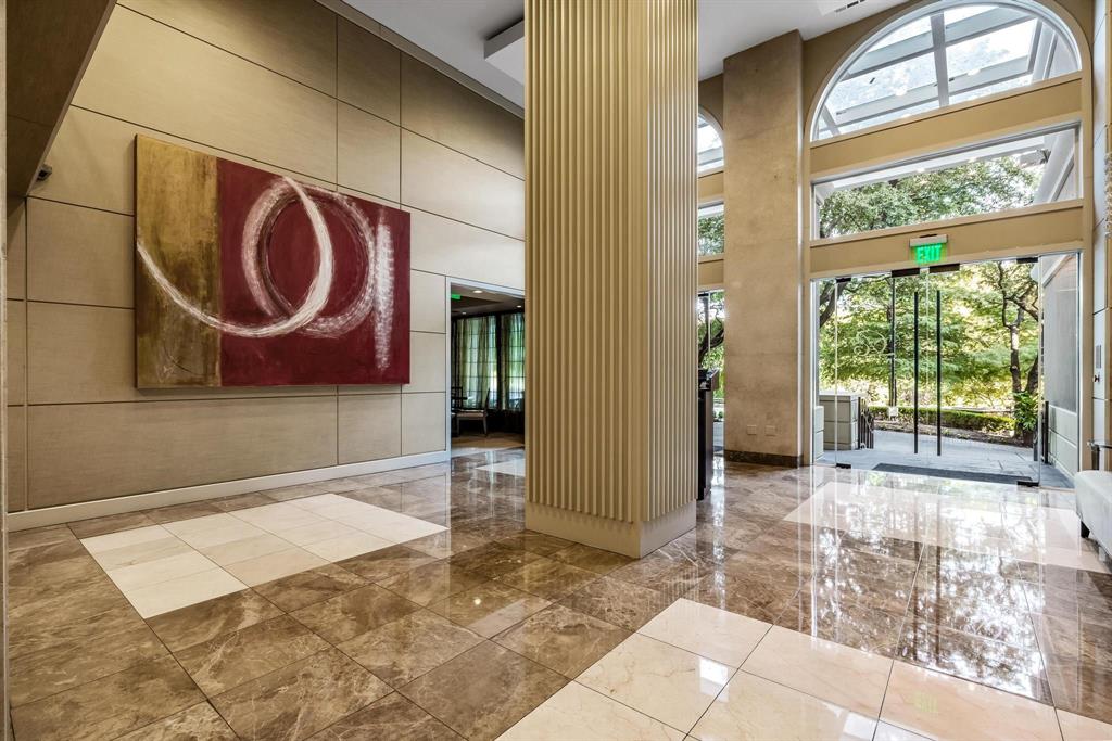 Renaissance On Turtle Creek Condo - Residential