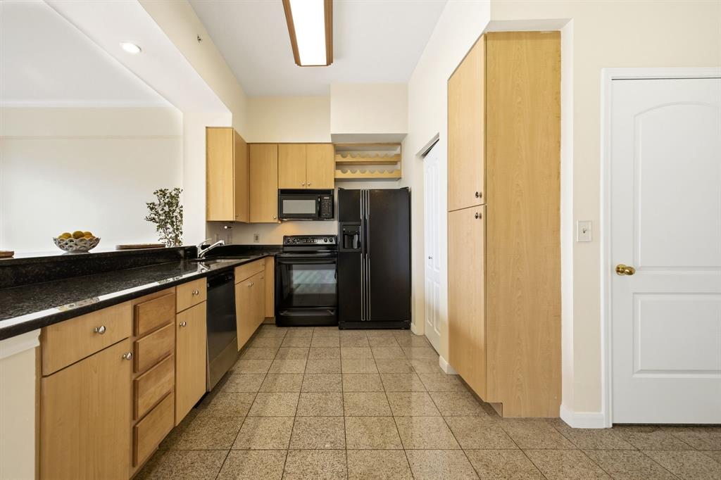 Renaissance On Turtle Creek Condo - Residential