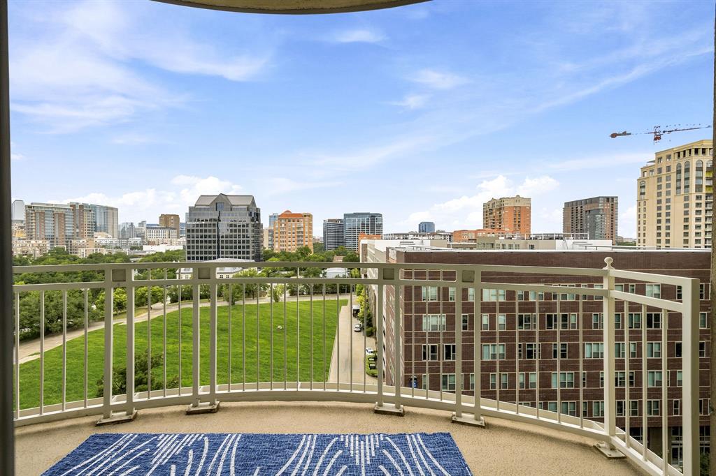 Renaissance On Turtle Creek Condo - Residential