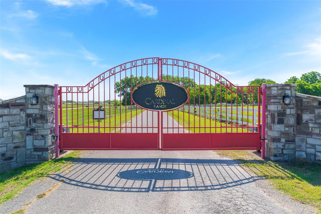 S Lamar - Farm