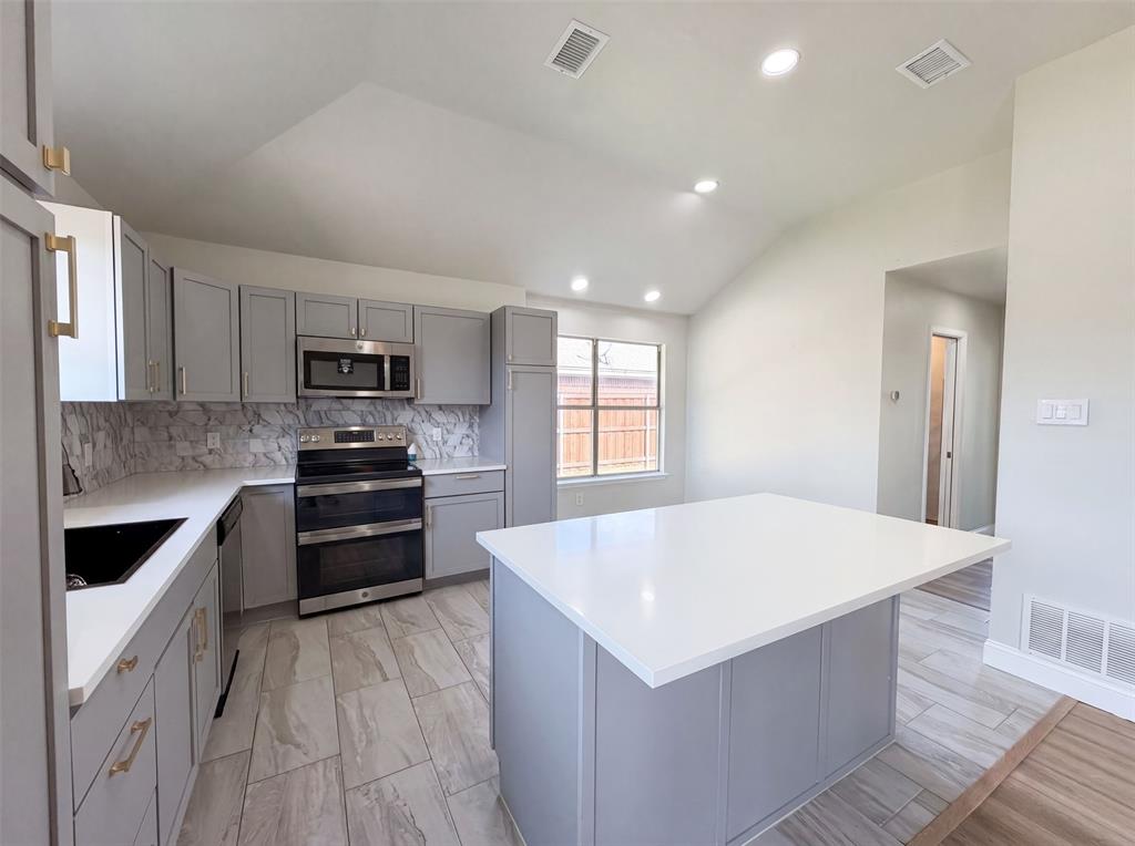 Country Acres Estates - Residential
