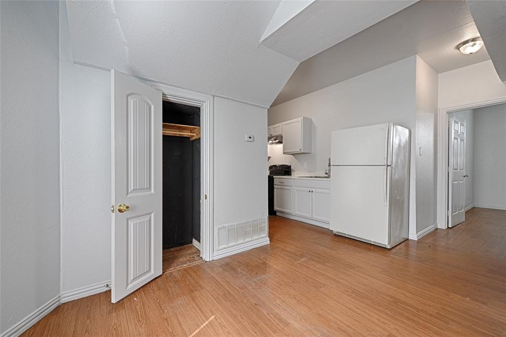 Winchester Place Rev - Residential Income
