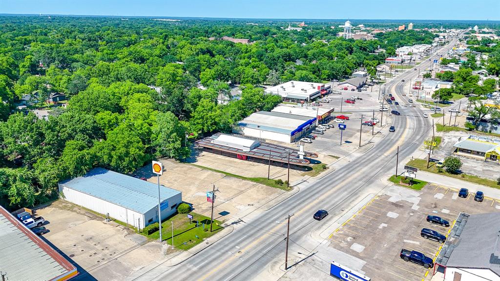 Corsicana - Commercial Sale