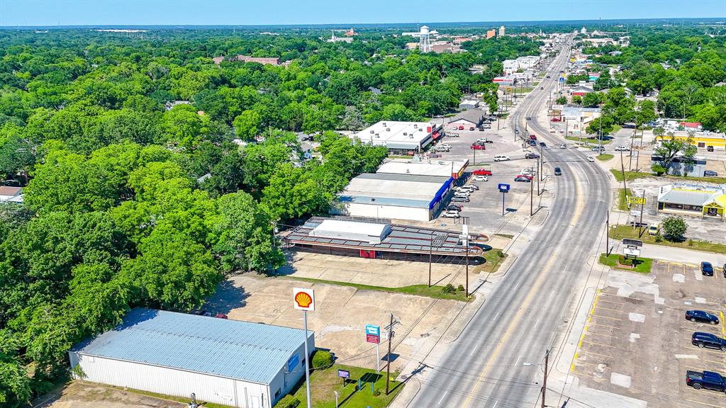 Corsicana - Commercial Sale