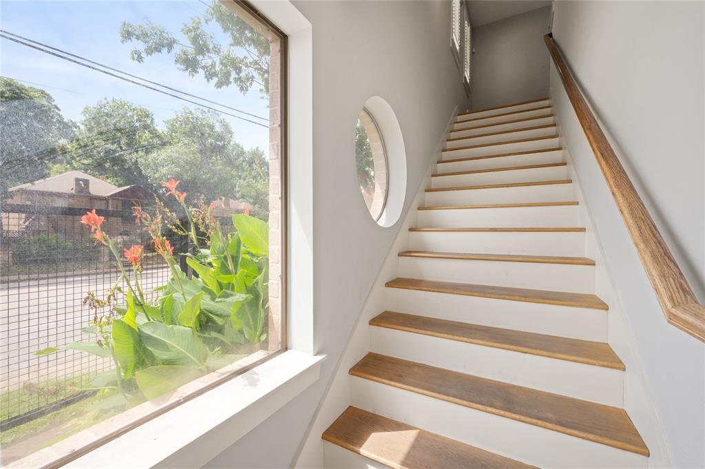 5737 Live Oak Condos - Residential
