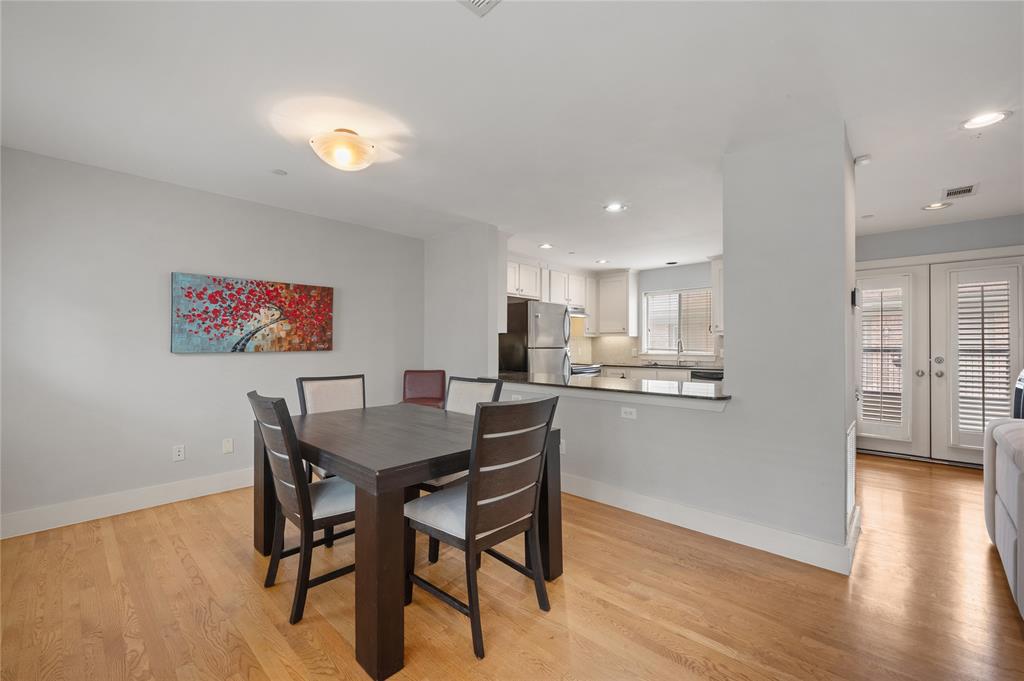 5737 Live Oak Condos - Residential