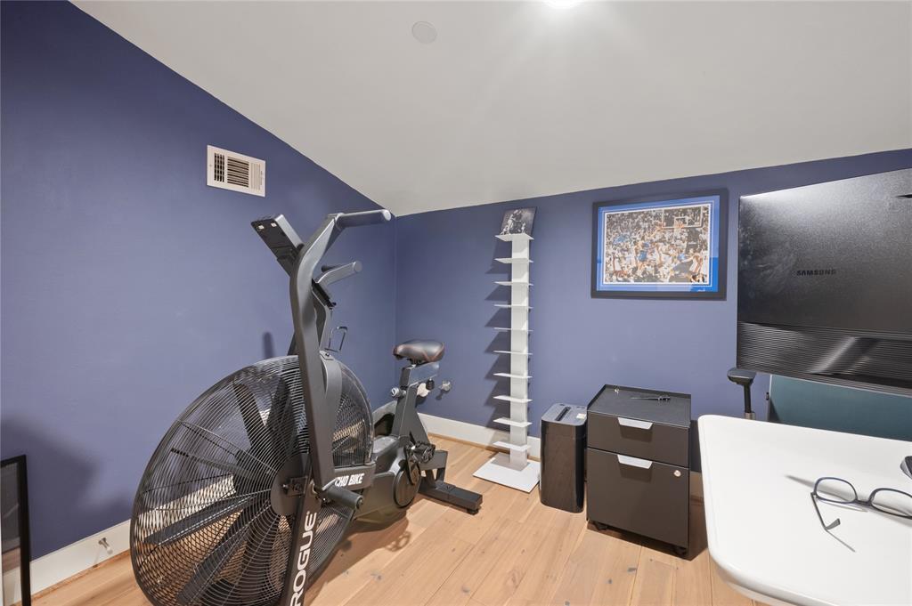 5737 Live Oak Condos - Residential