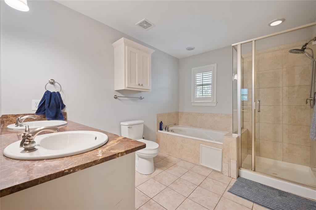 5737 Live Oak Condos - Residential