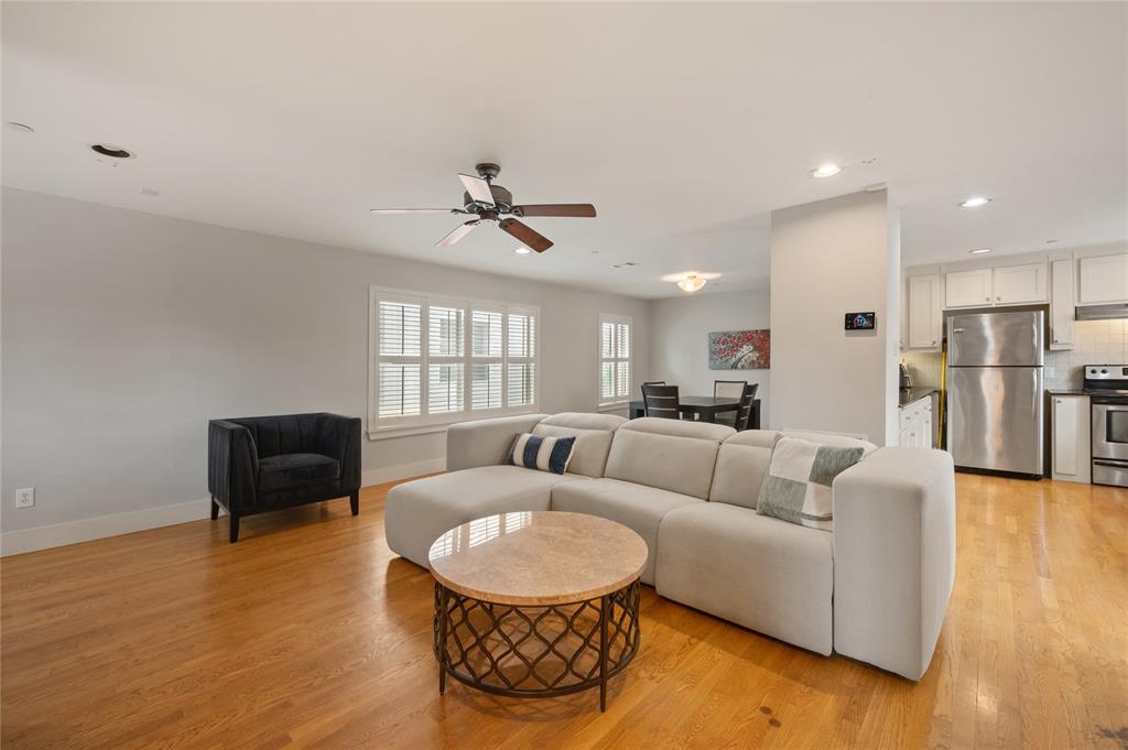 5737 Live Oak Condos - Residential