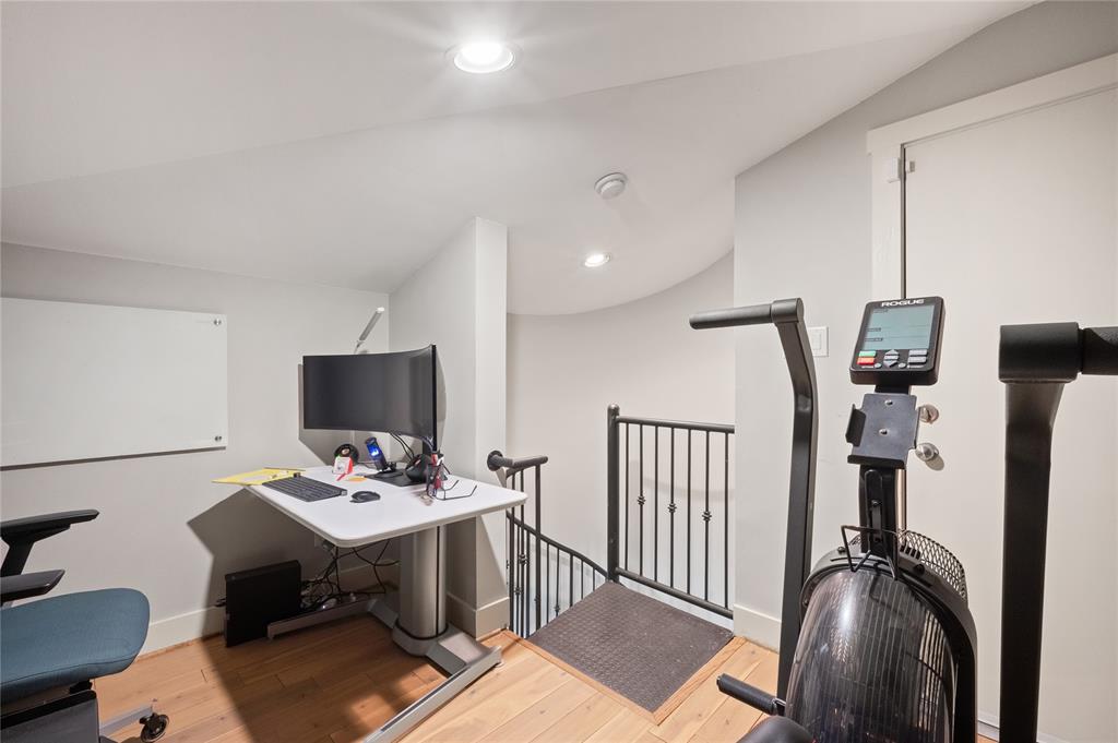 5737 Live Oak Condos - Residential