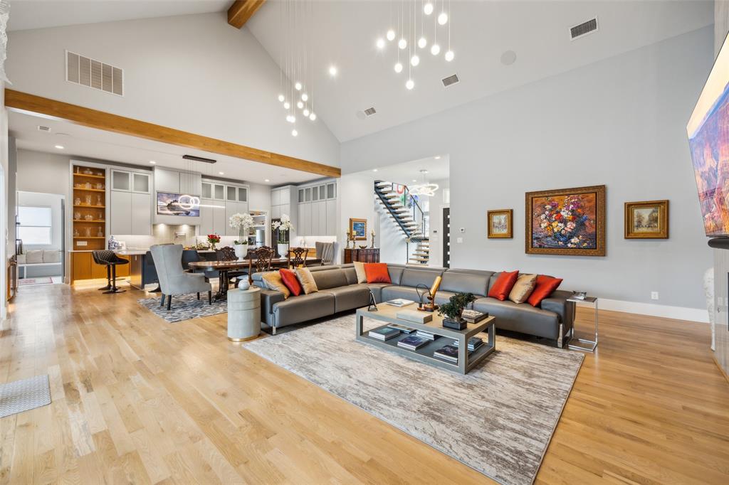 Renaissance - Residential