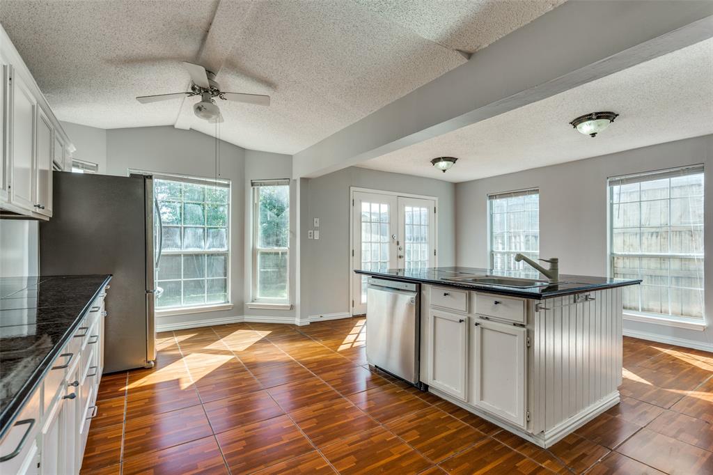Villages Of Valley Creek 01 - Residential Lease