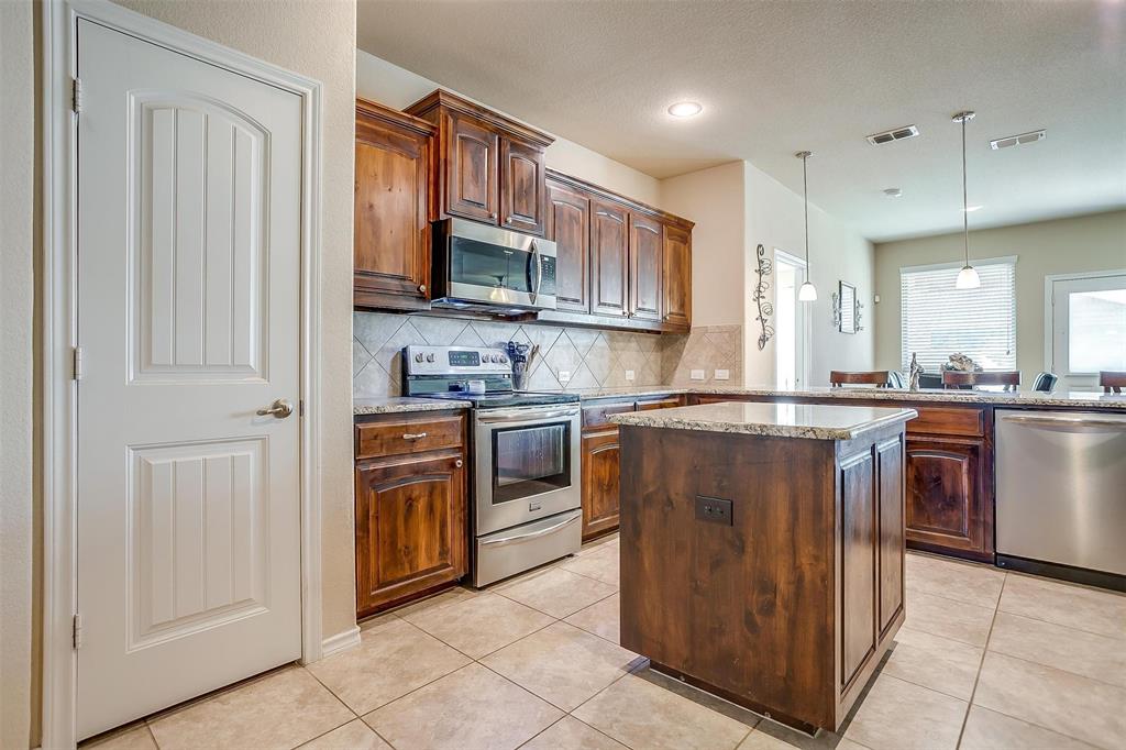 Westover Village Estates Ph - Residential