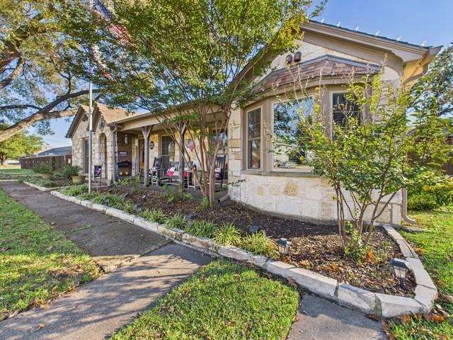 HERITAGE CROSSING DISTRICT - Residential
