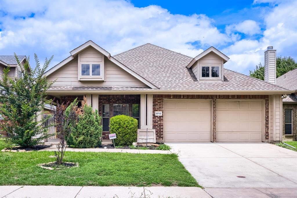 Seller offering up to 2.5% in seller credits to use towards rate buy down or closing costs with preferred lender. This well-kept single-story home offers a bright, open layout and an inviting oversized front porch that sets the tone the moment you arrive. Nestled in Saddle Club Ranch, it’s just a short walk to the community pool, park, playground, and wide-open green spaces. The location delivers everyday convenience within the highly acclaimed Allen ISD and provides quick access to 121. Whether you’re just starting out, looking to downsize, or searching for a great investment to live in or lease, this property is a standout opportunity.
