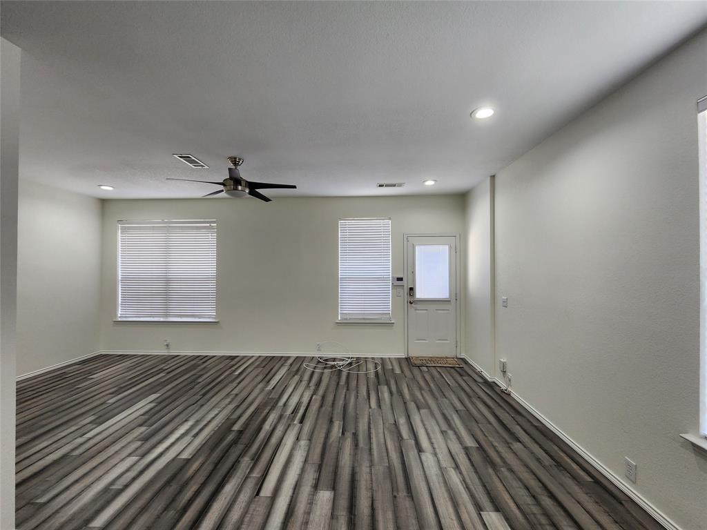 Villages Of Crawford Farms Th - Residential Lease