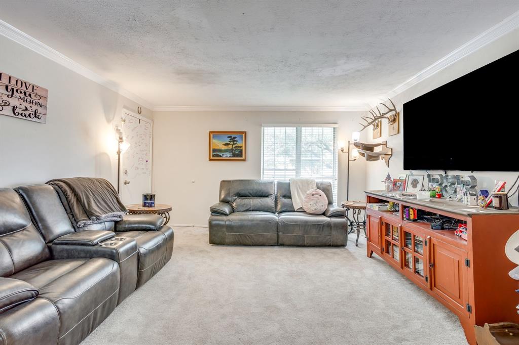 Ridglea Estate Condo - Residential