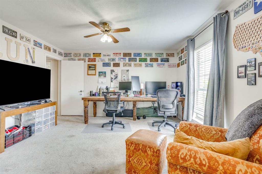 Ridglea Estate Condo - Residential