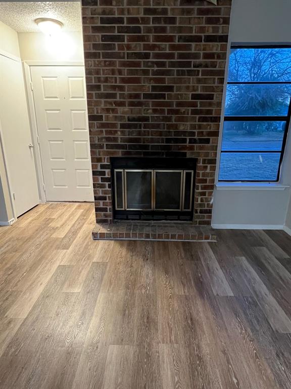 MESQUITE FOREST - Residential Lease