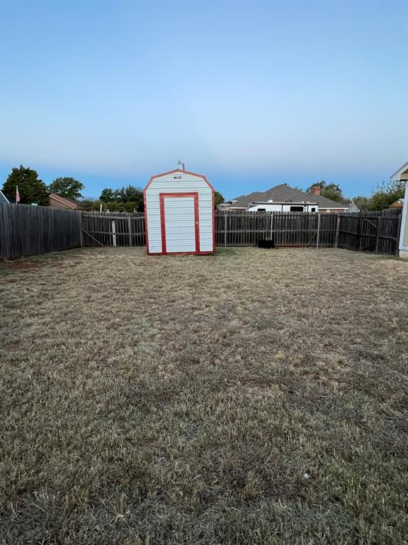 MESQUITE FOREST - Residential Lease