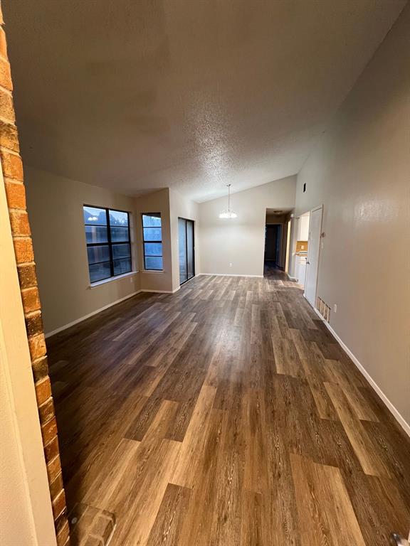 MESQUITE FOREST - Residential Lease